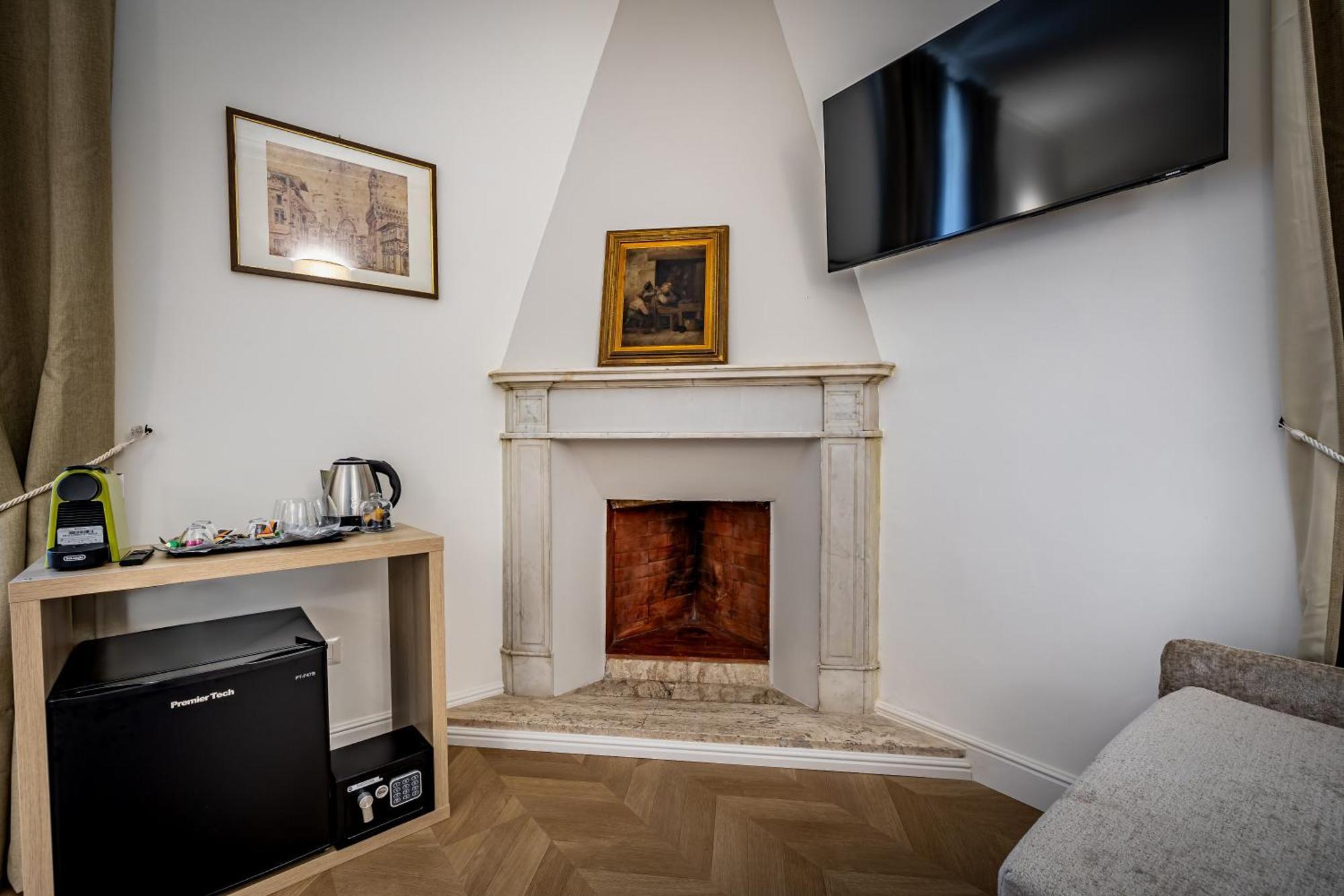 Residenza D'Epoca Poliziano Hotel Firenze Eksteriør billede